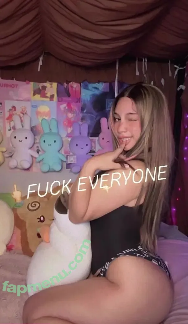 dam3ncute nude photo #0018 (dam3ncutee)