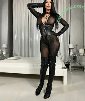 Damazonia_ / Mistress Damazonia / damazonia.official nude photo #0284