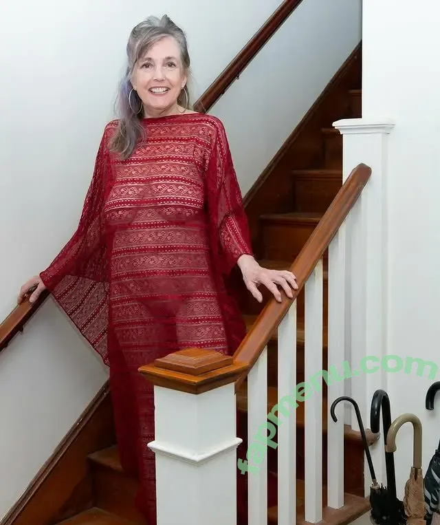 Dame Dishabille nude photo #0009 (dame_dishabille)