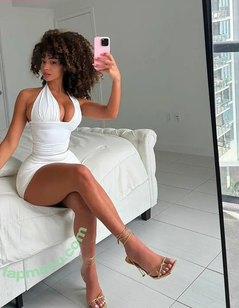 Dana Curly nude photo #0157 (bbygirldana / dana_curly)