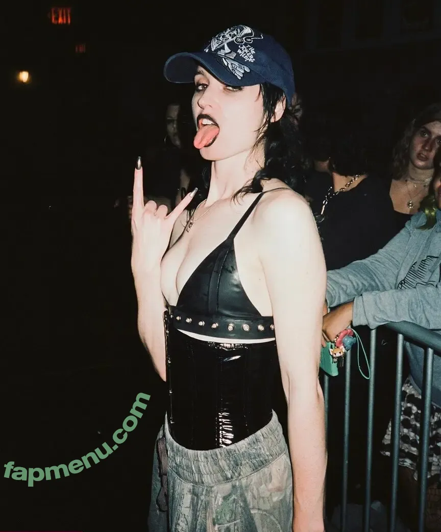 Dana Dentata nude photo #0012 (danadentata)