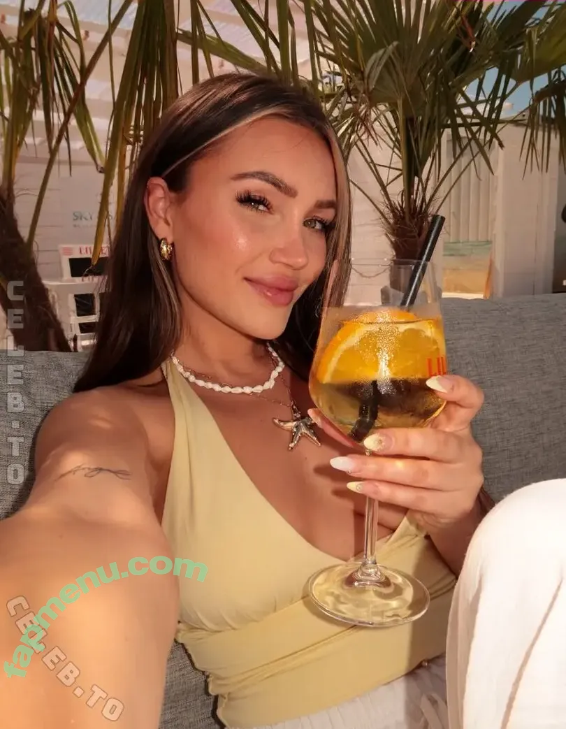 Dana Feist nude photo #0076 (missfeist / missfst)