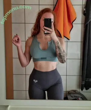 Danahorizon nude photo #0008