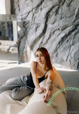 danaqis / dtotheq nude photo #0005