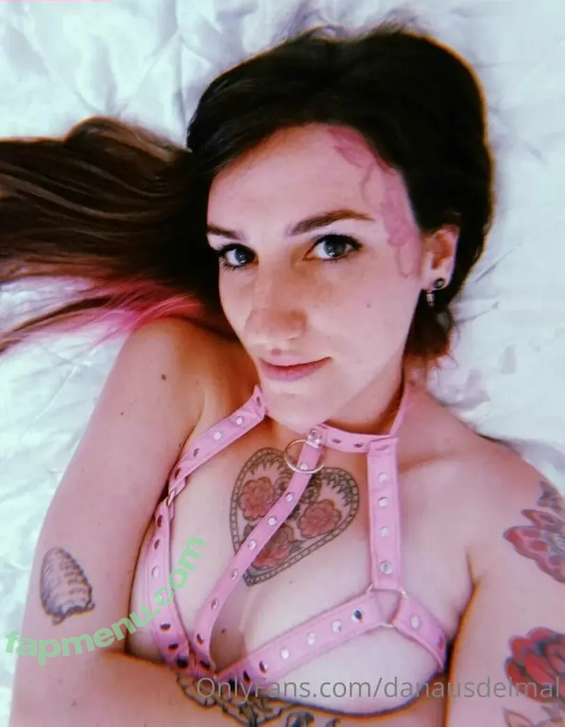 danausdelmal nude photo #0016 (danadadoll)