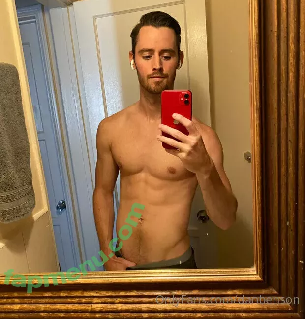 danbenson nude photo #0004 (danleebenson)