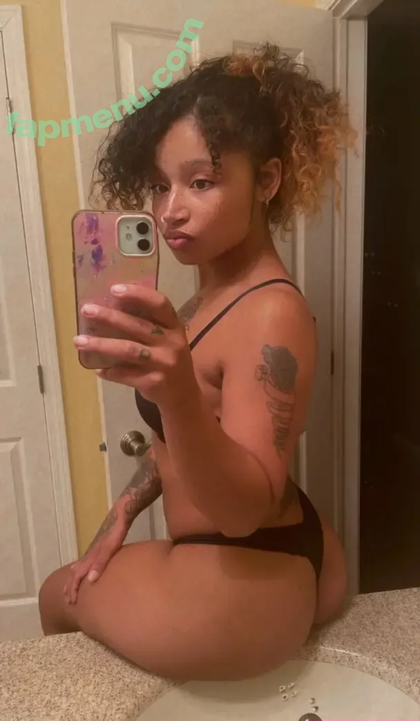 Dangernastyxxx nude photo #0002 (Hiyah Muhammad / damndangernasty)