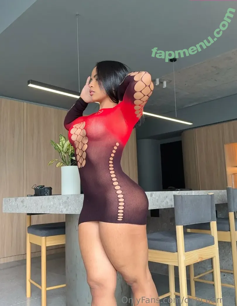 dani.berrio1 nude photo #0030 (daniellerribeiro1)