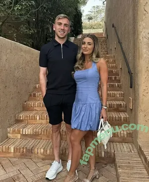 Dani Dyer / danidyerxx nude photo #0040