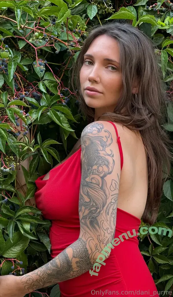 dani_purrre nude photo #0173 (dani_purda)