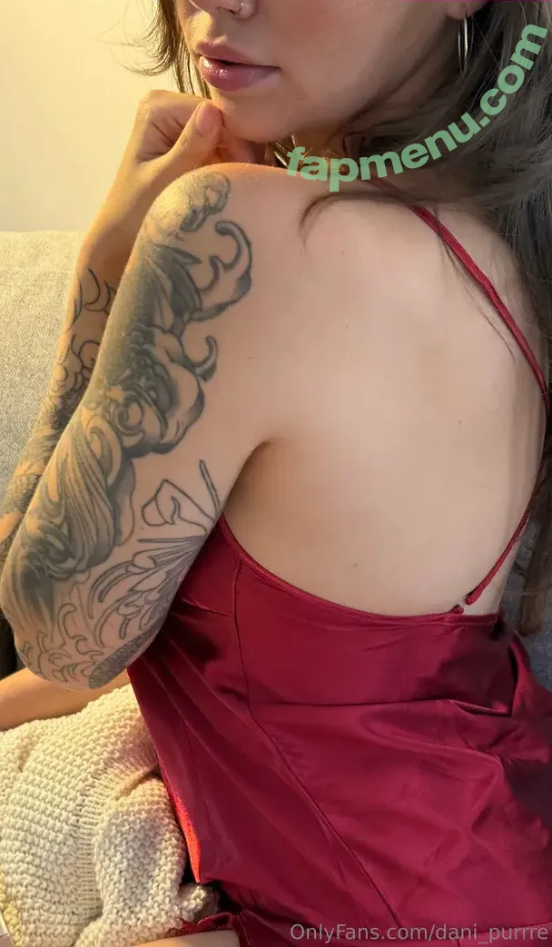 dani_purrre nude photo #0191 (dani_purda)