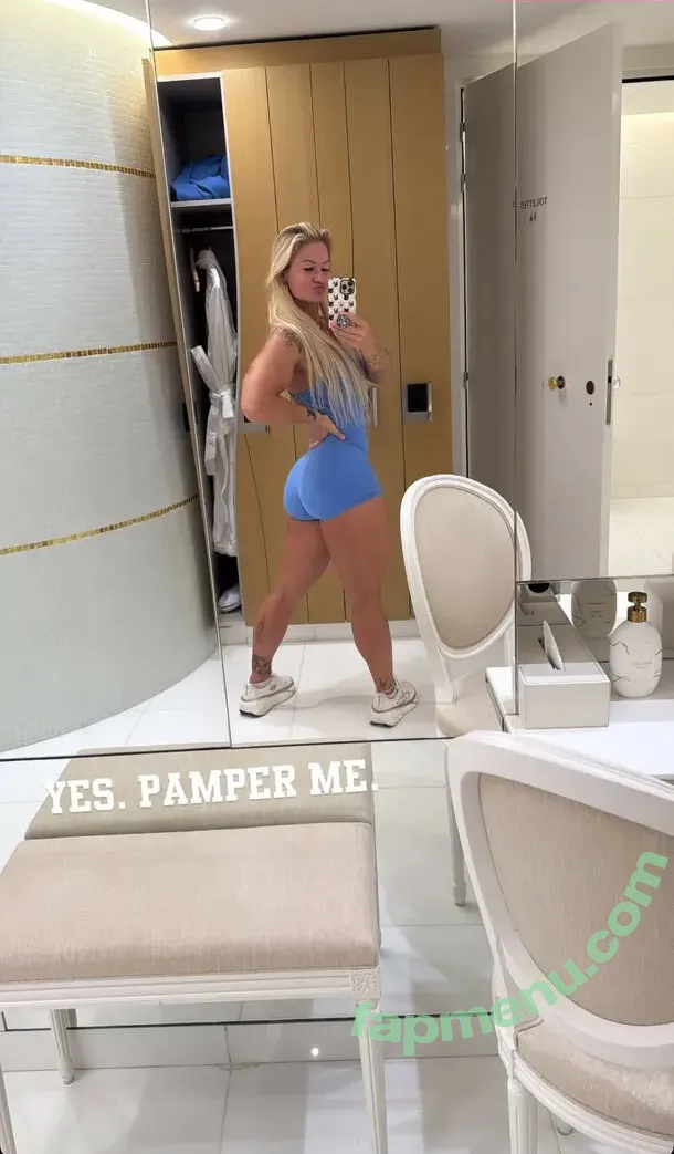 Dani Speegle nude photo #0001 (dellespeegle)