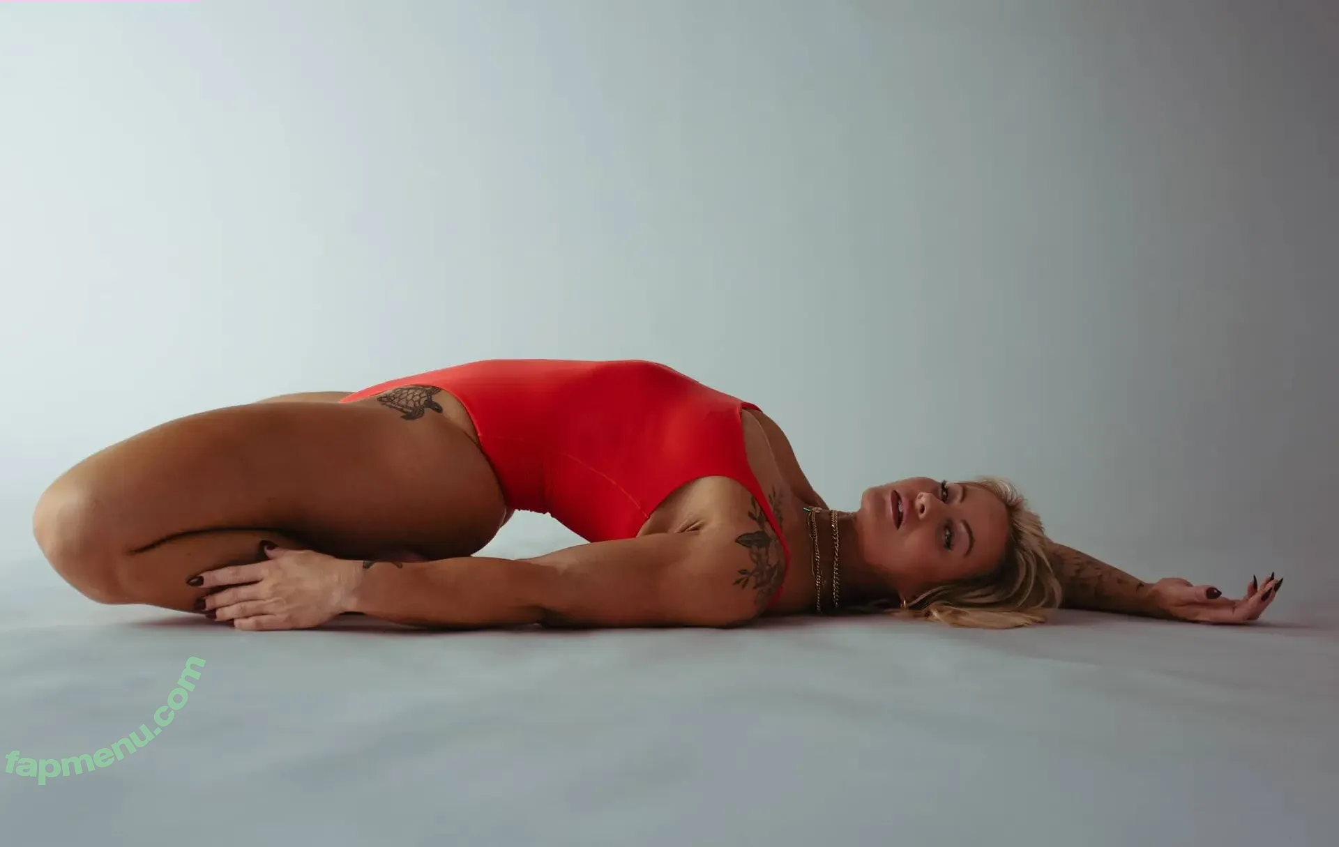 Dani Speegle nude photo #0035 (dellespeegle)