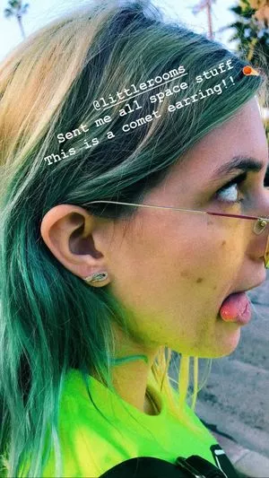 Dani Thorne / dani_thorne nude photo #0037