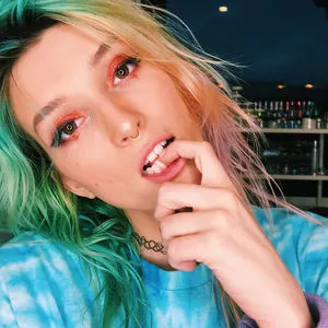 Dani Thorne / dani_thorne nude photo #0047