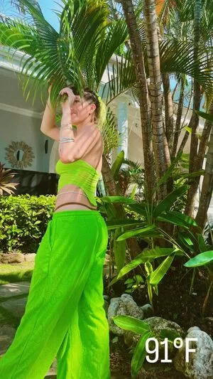 Dani Thorne / dani_thorne nude photo #0145