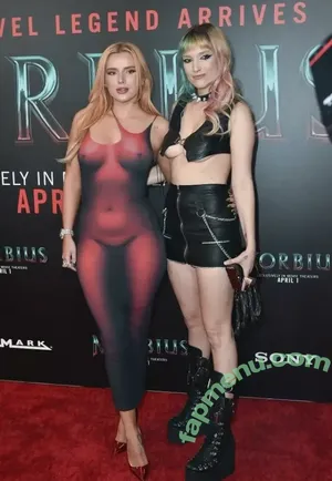 Dani Thorne / dani_thorne nude photo #0607