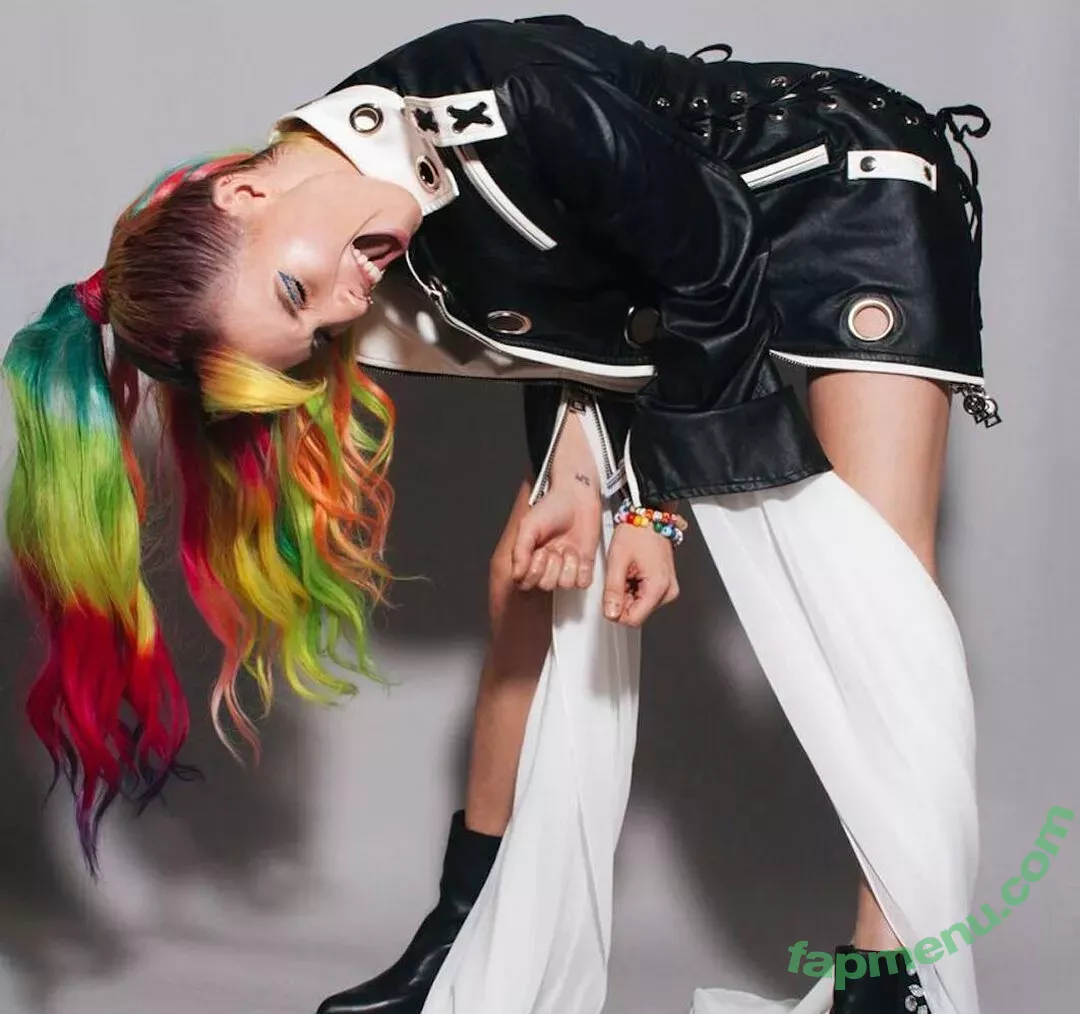 Dani Thorne nude photo #0070 (dani_thorne)