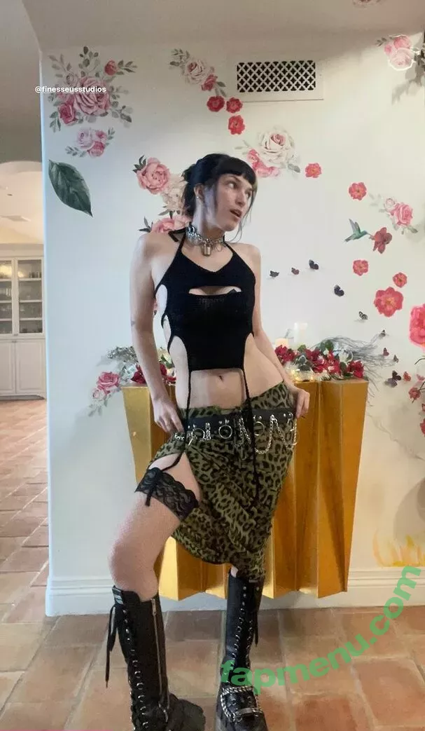 Dani Thorne nude photo #0200 (dani_thorne)