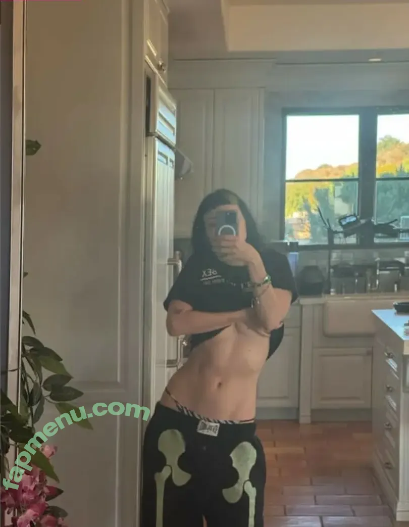 Dani Thorne nude photo #0720 (dani_thorne / kailithorne)