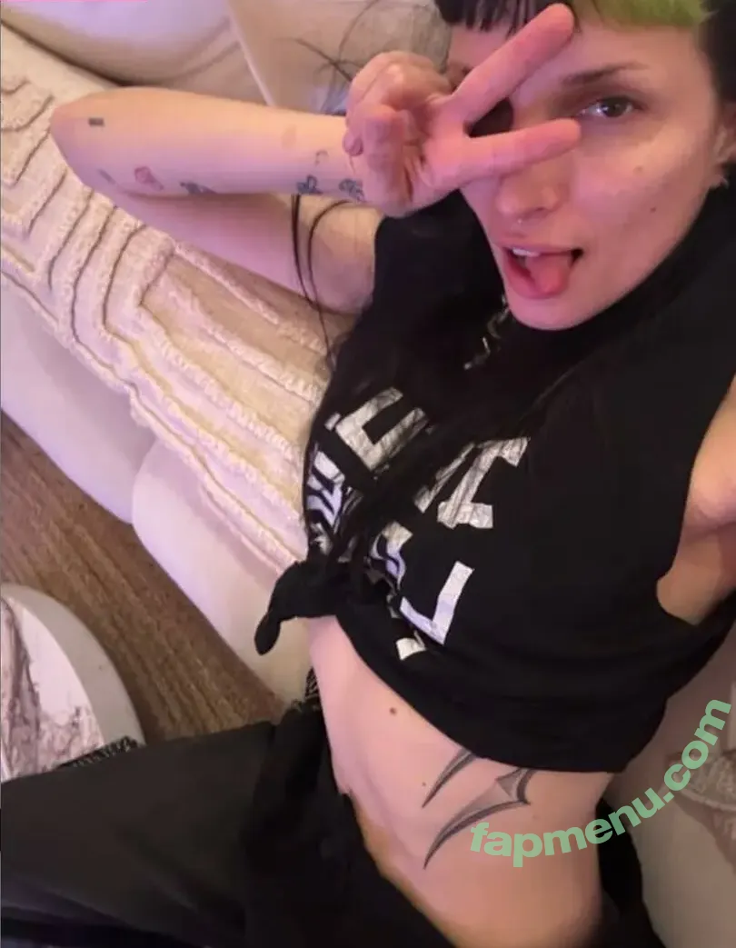 Dani Thorne nude photo #0743 (dani_thorne / kailithorne)