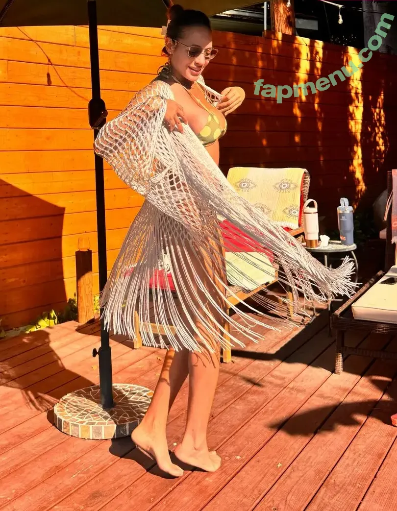 Dania Ramirez nude photo #0169 (daniajramirez / danniboiixx)