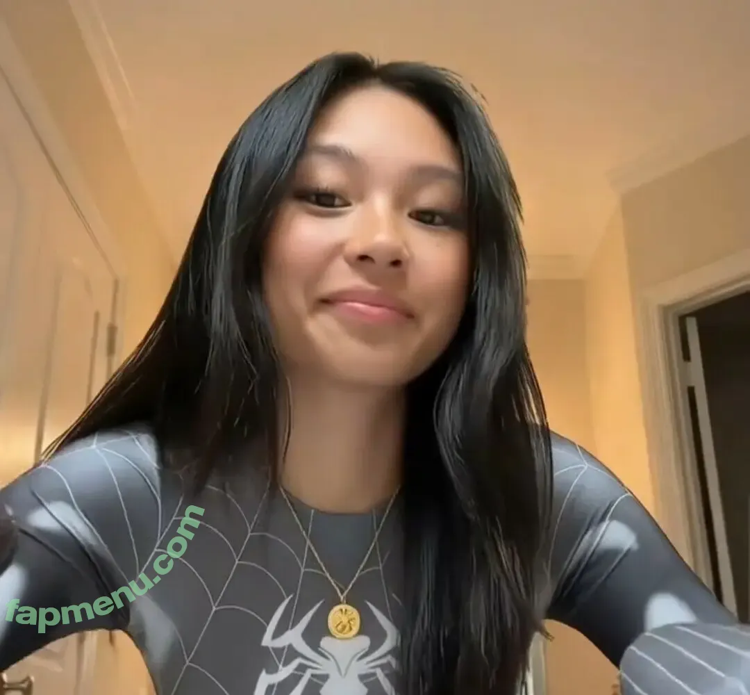 Danib3be nude photo #0001 (dani.b3be / dani.hunny)