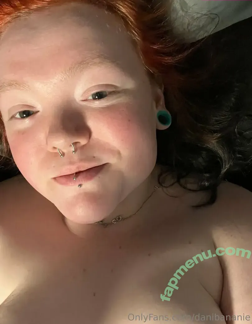 danibananie nude photo #0029 (danibananie22)