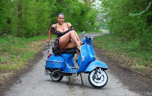 Danica Collins / donna.ambrose / justdanica nude photo #1877