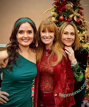 Danica McKellar / danicamckellar nude photo #0068