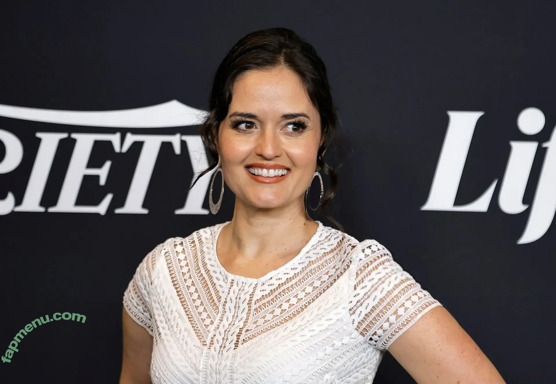 Danica McKellar nude photo #0035 (danicamckellar)