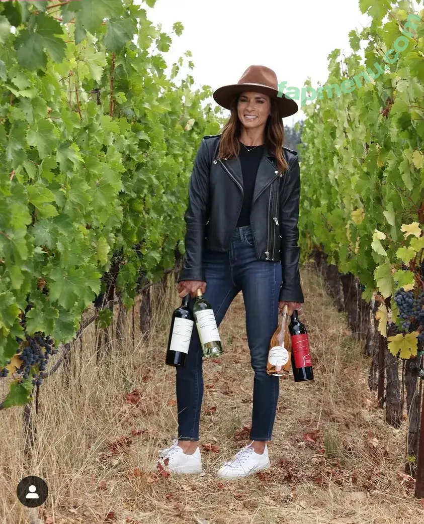 Danica Patrick nude photo #0260 (DanicaPatrick / Professional racing driver)