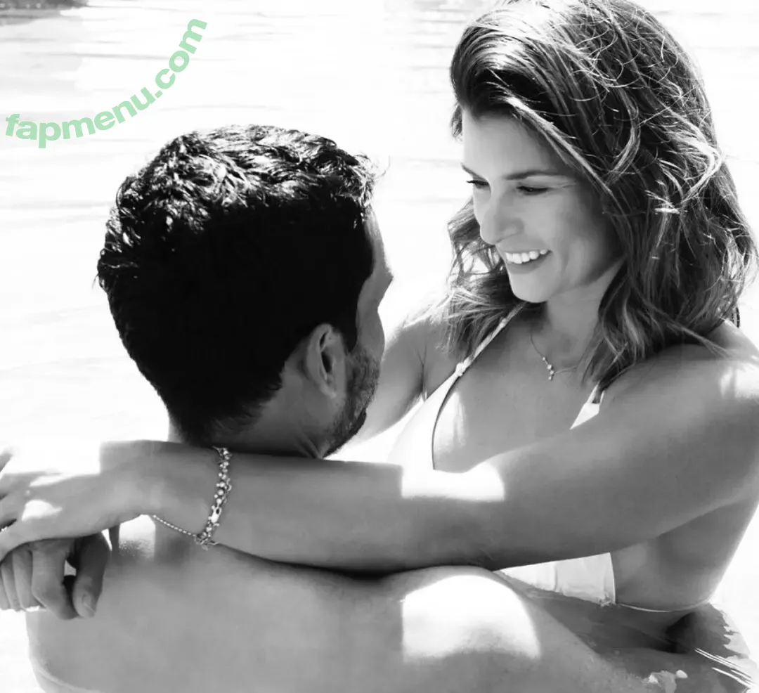 Danica Patrick nude photo #0273 (DanicaPatrick / Professional racing driver)