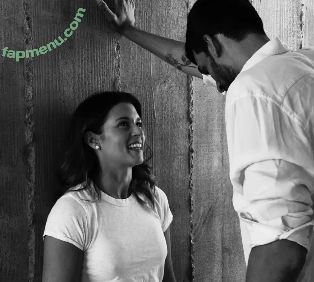 Danica Patrick nude photo #0274 (DanicaPatrick / Professional racing driver)