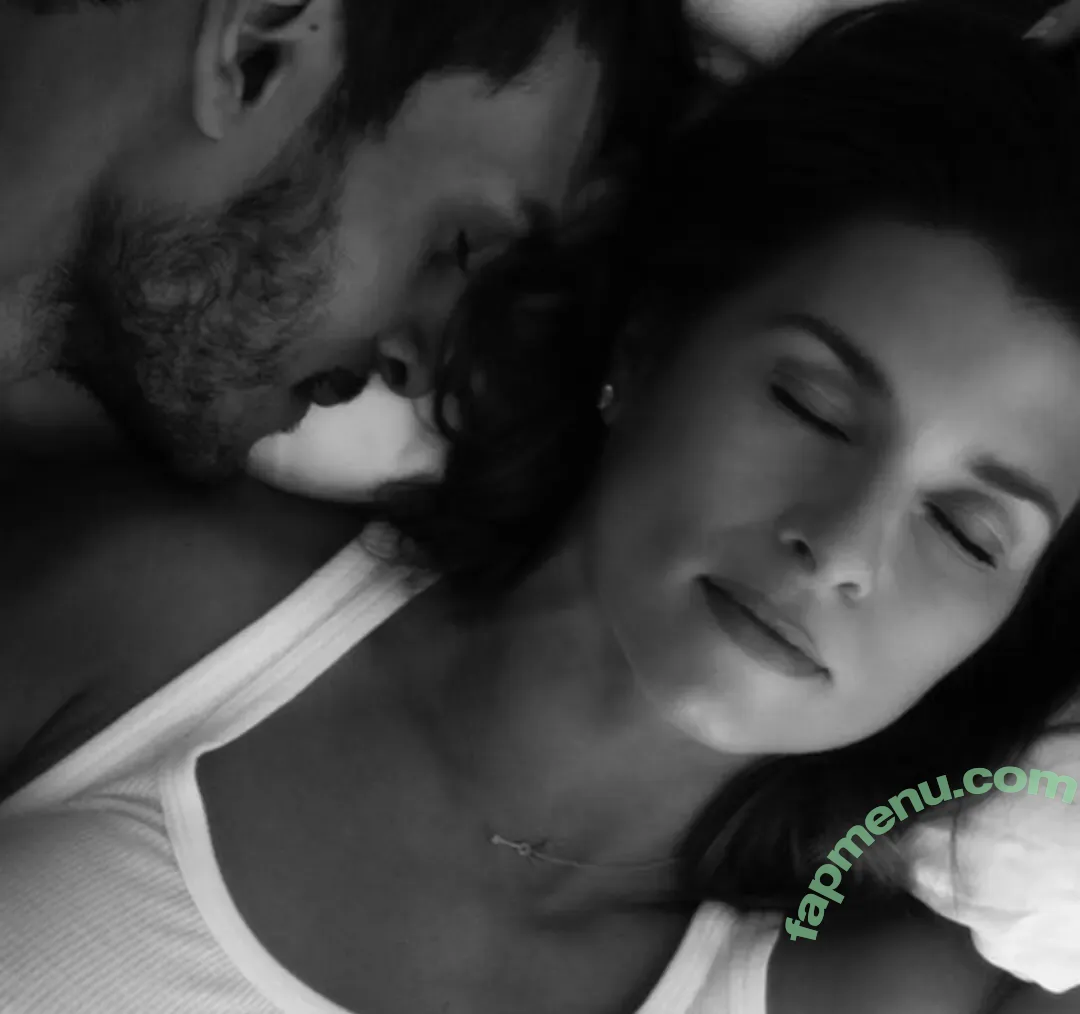 Danica Patrick nude photo #0283 (DanicaPatrick / Professional racing driver)