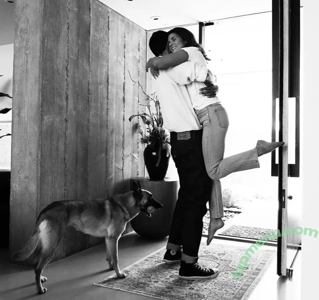 Danica Patrick nude photo #0285 (DanicaPatrick / Professional racing driver)