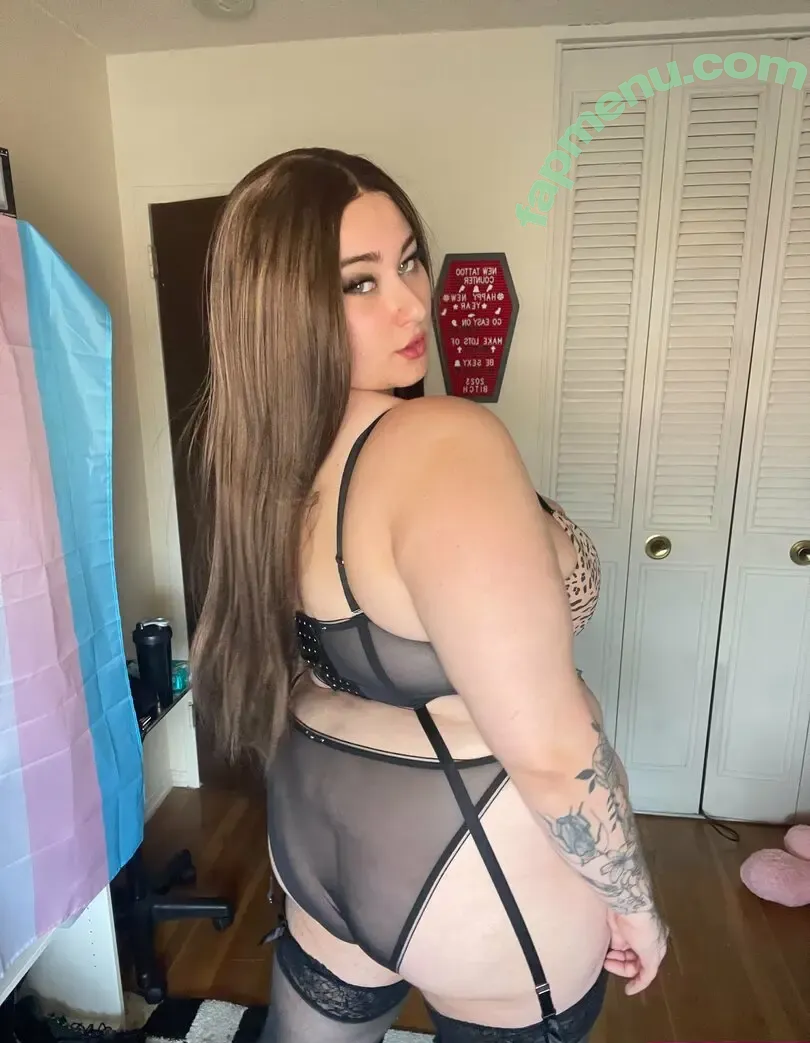 danidezzi nude photo #0065 (dani.is.offline)