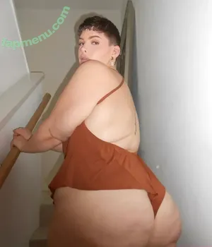  nude photo #0001