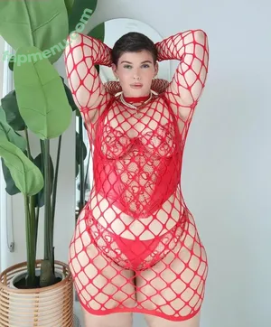  nude photo #0007