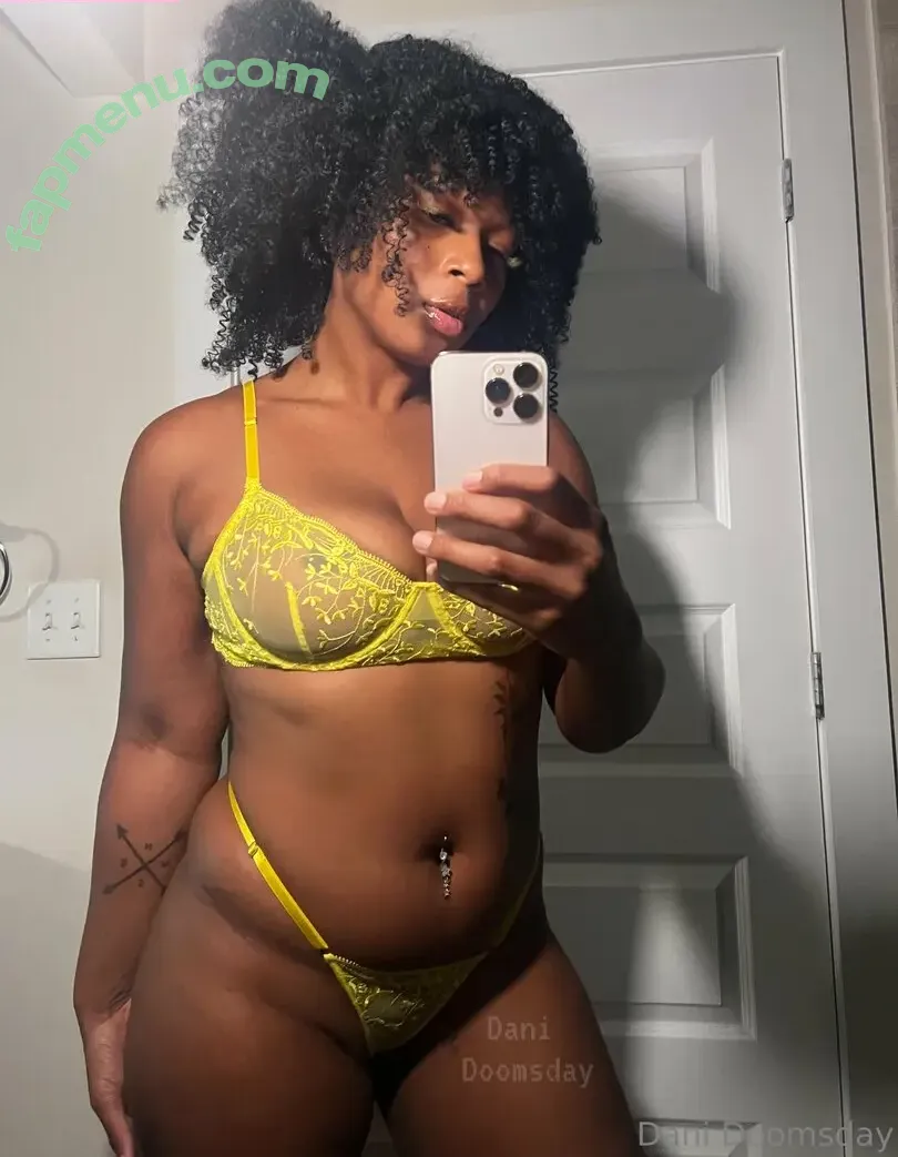 danidoomsday nude photo #0102 (danifingdoomsdayson)