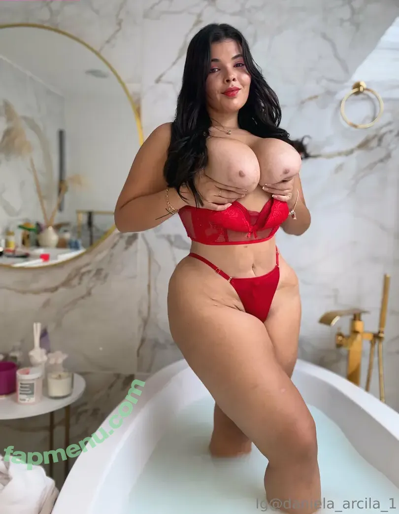 daniela_arcila1 nude photo #0013 (daniela_arcila1)