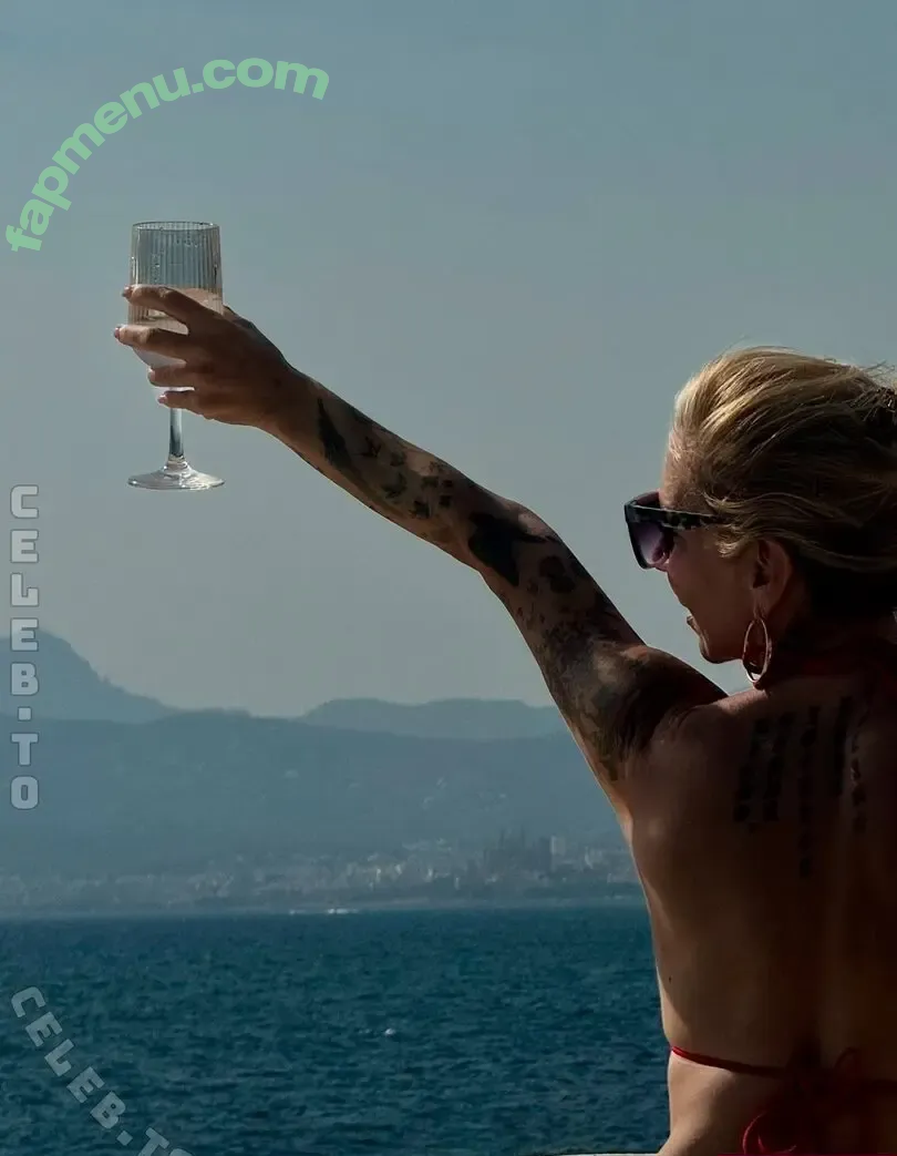 Daniela Büchner nude photo #0181 (dannibuechner)