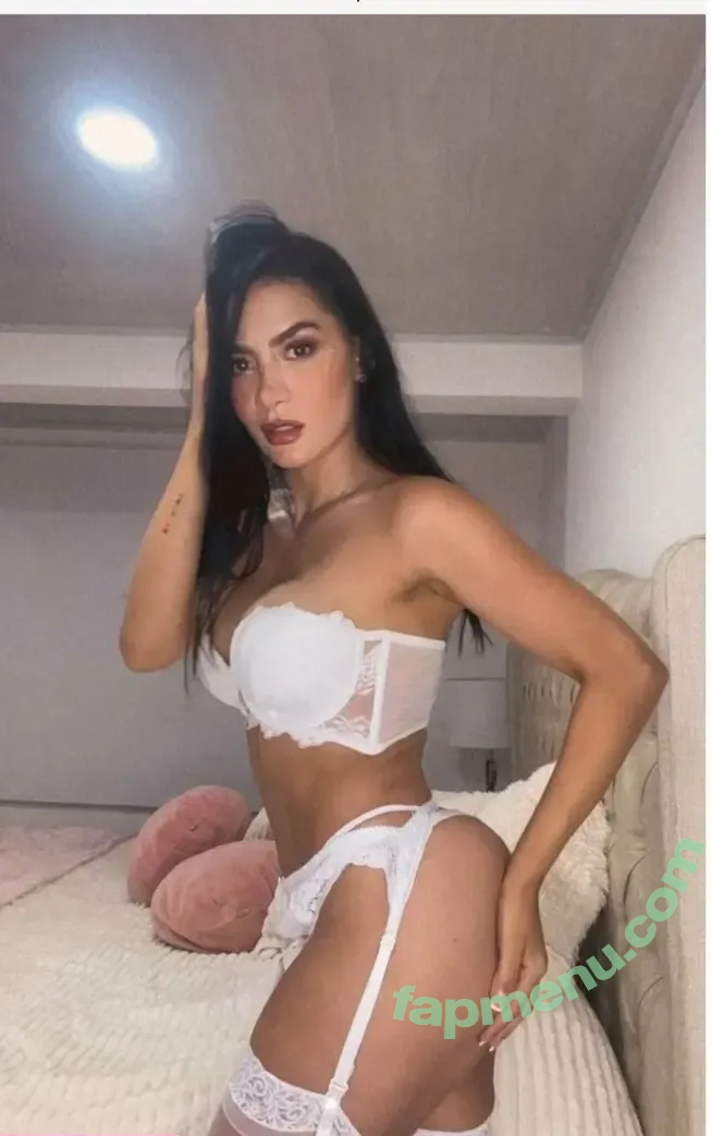 Daniela Blandón nude photo #0004 (Danielita_bella / daniela.blandon.gonzalez)