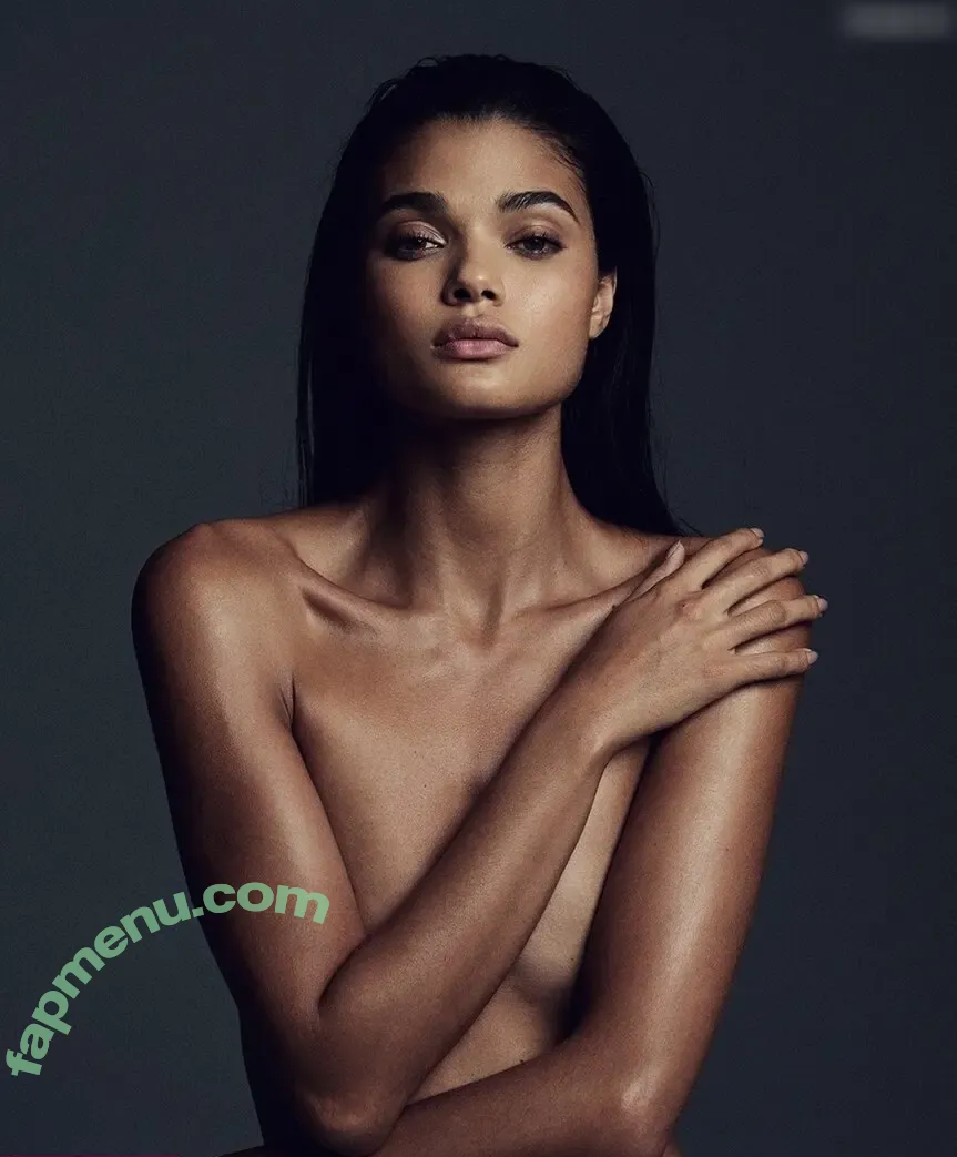 Daniela Braga nude photo #0003 (daniela)
