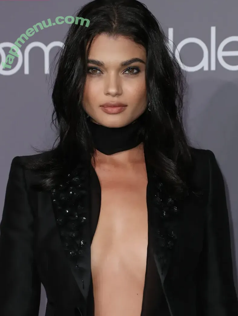 Daniela Braga nude photo #0035 (daniela)