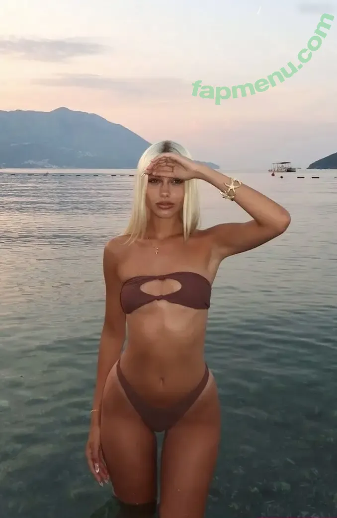 Daniela Djokic nude photo #0010 (Daniela Djokic)
