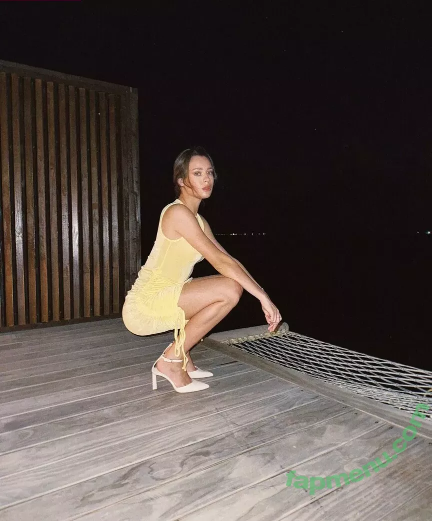 Daniela Melchior nude photo #0105 (danielamelchior / melchiordaniela)