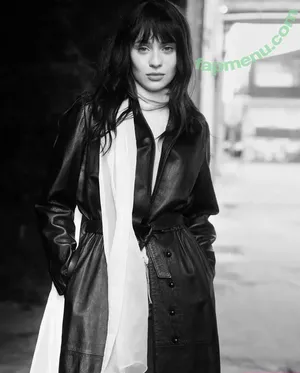 Daniela Melchior / danielamelchior nude photo #1357