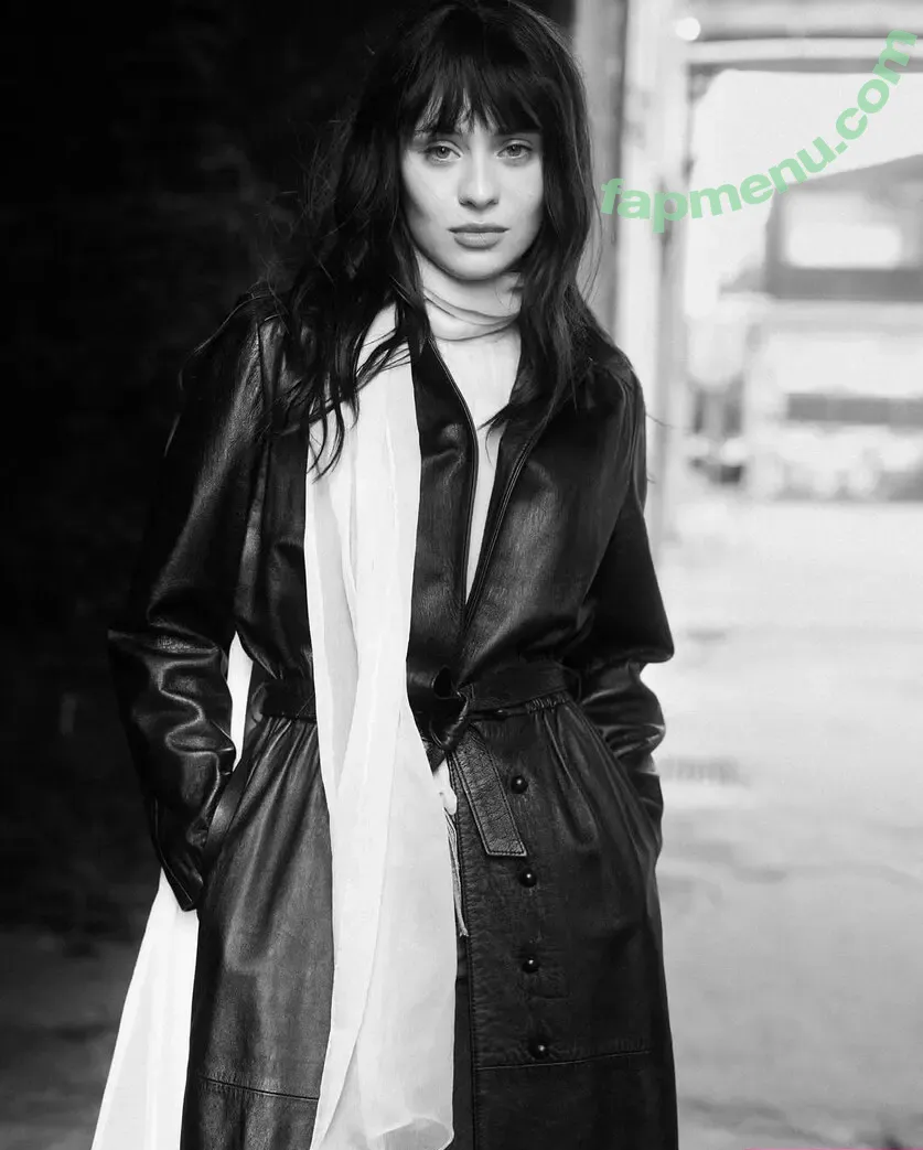 Daniela Melchior nude photo #1357 (danielamelchior)