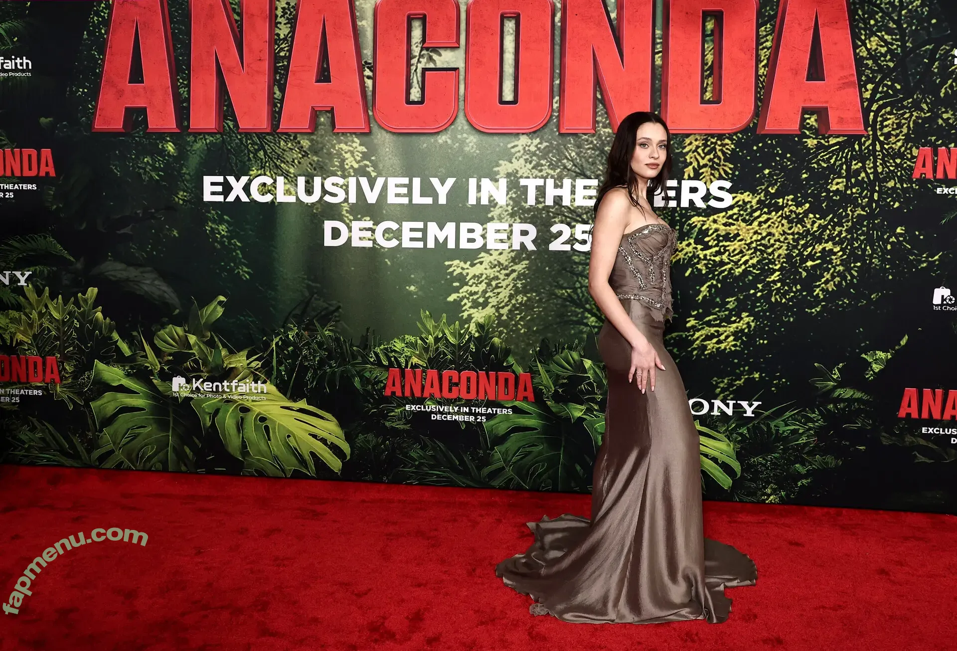 Daniela Melchior nude photo #1403 (danielamelchior)